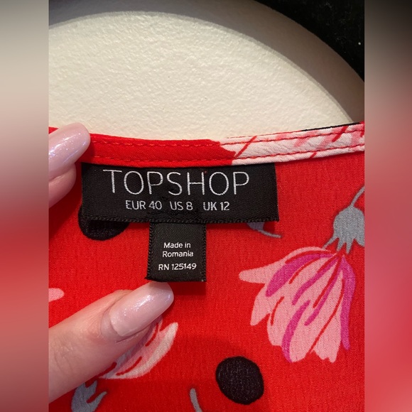 Topshop Floral Cropped Blouse - Picture 4 of 4